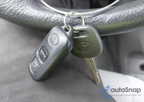 2005 Toyota Highlander V6 from USA, damaged, VIN JTEDP21A650085512